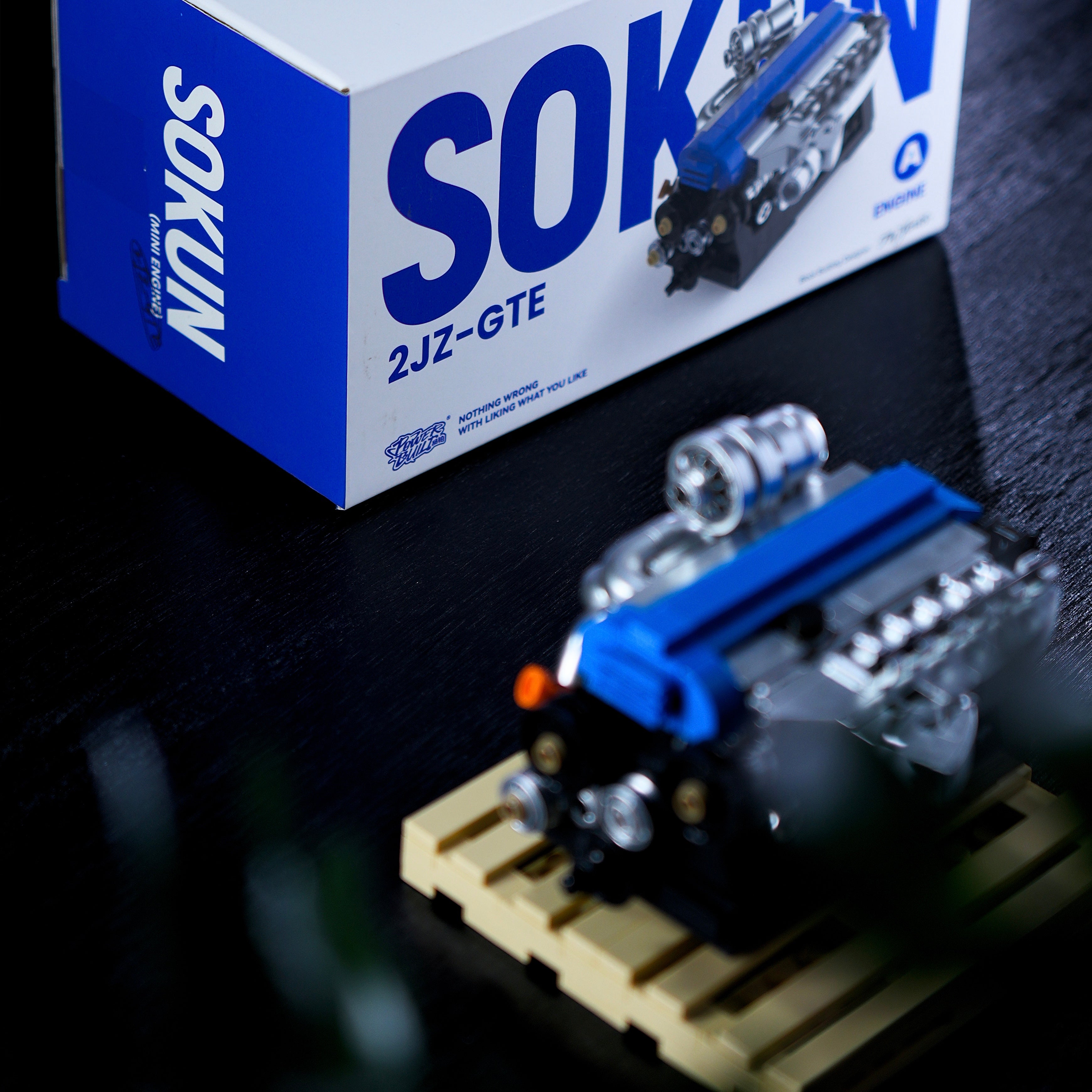 2JZ-GTE Mini Engine