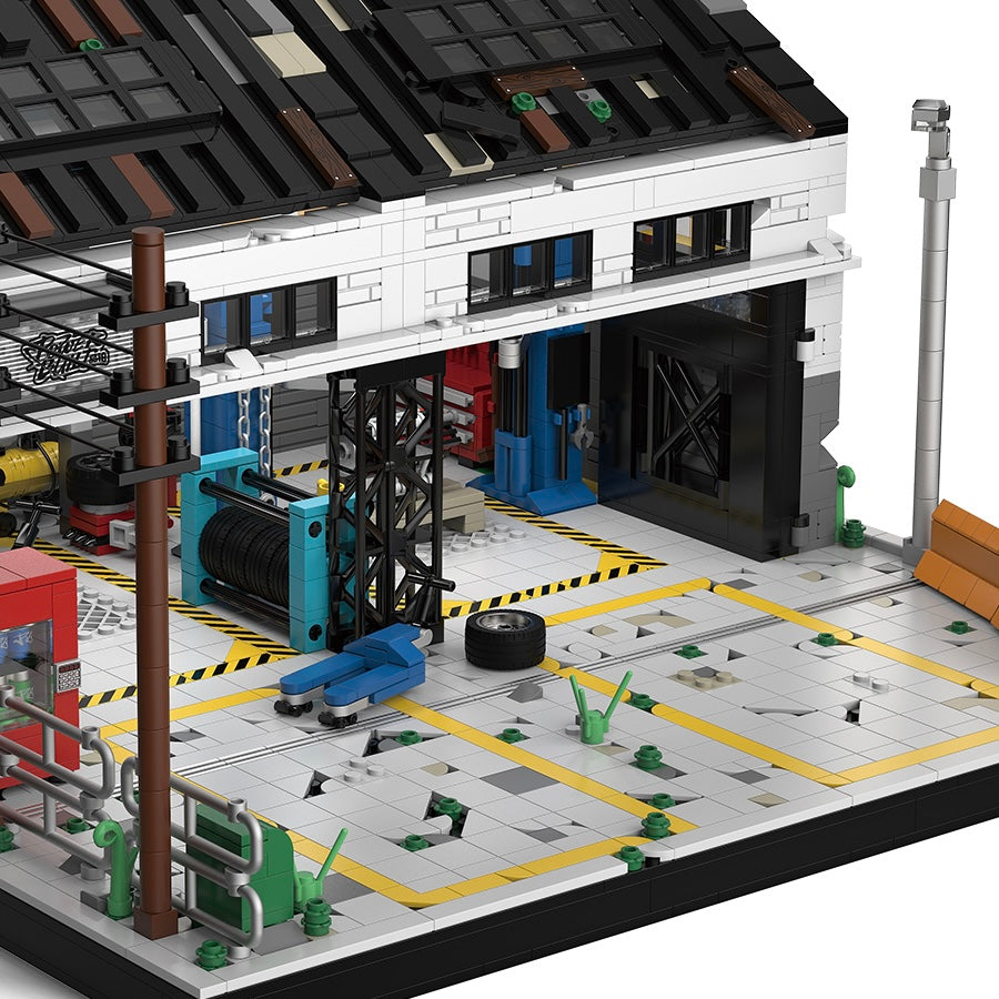 Displays & Garages