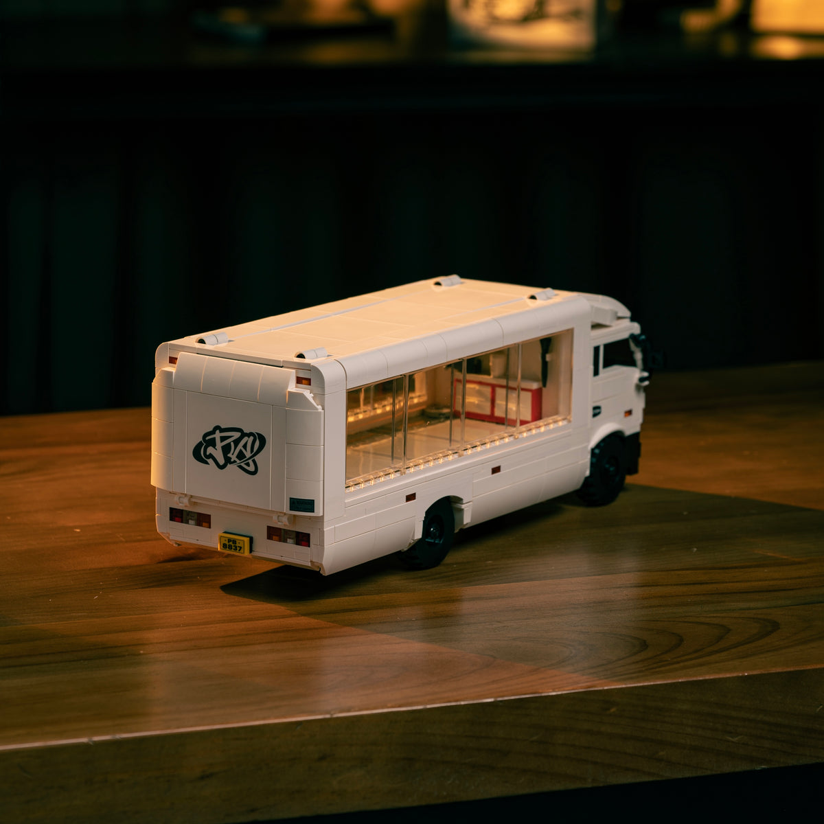 Transporter Truck