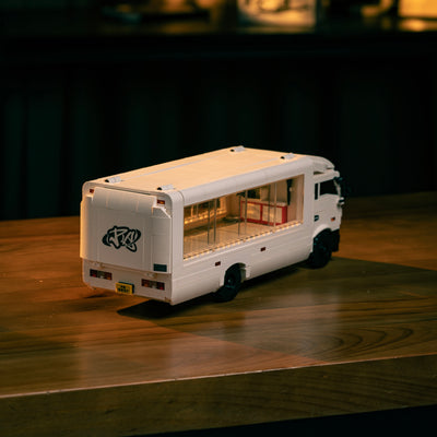 Transporter Truck