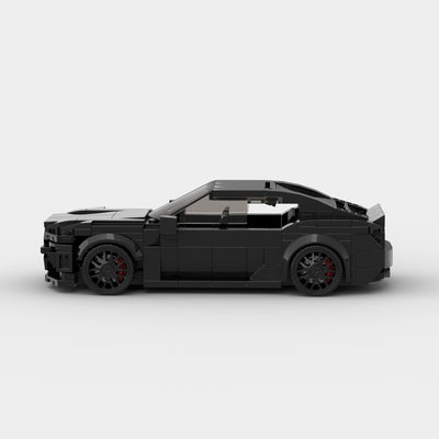 M4 G82 | Full Black