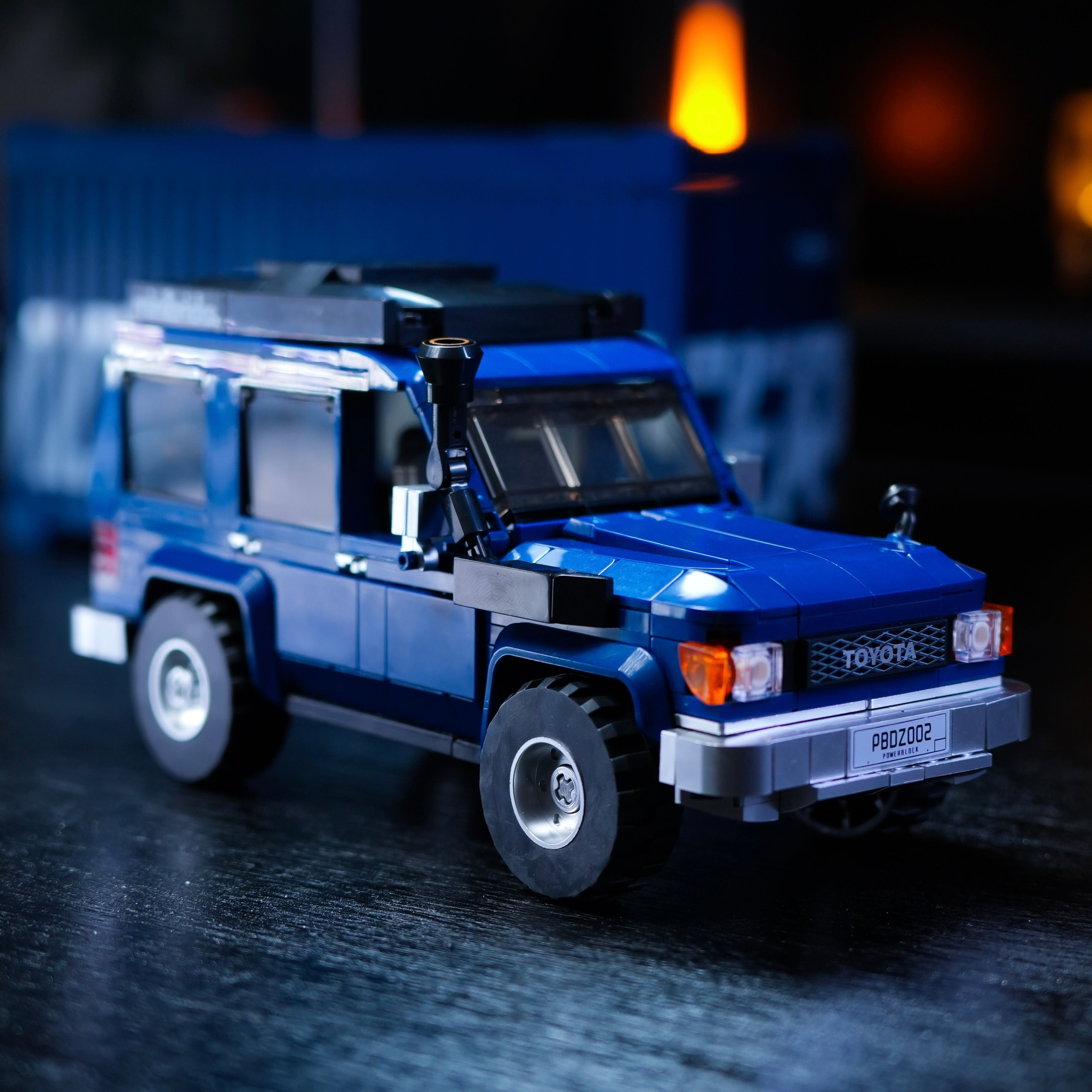 Toyota Land Cruiser 78 – Minibricks